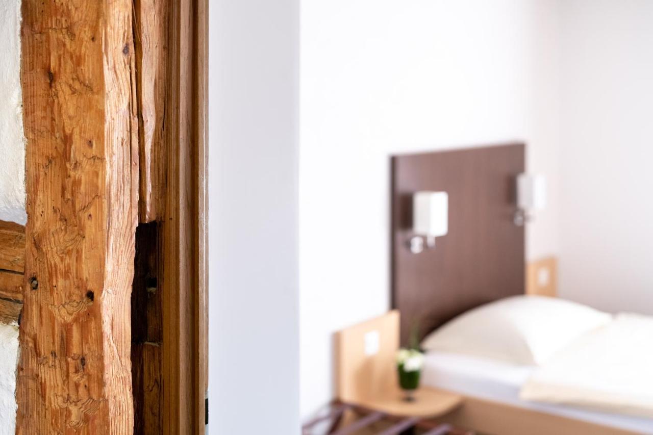 Hotel Zum Goldenen Kreuz Frauenfeld Kültér fotó